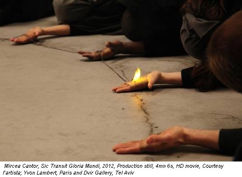 Mircea Cantor, Sic Transit Gloria Mundi, 2012, Production still, 4mn 6s, HD movie, Courtesy l�artista; Yvon Lambert, Paris and Dvir Gallery, Tel Aviv